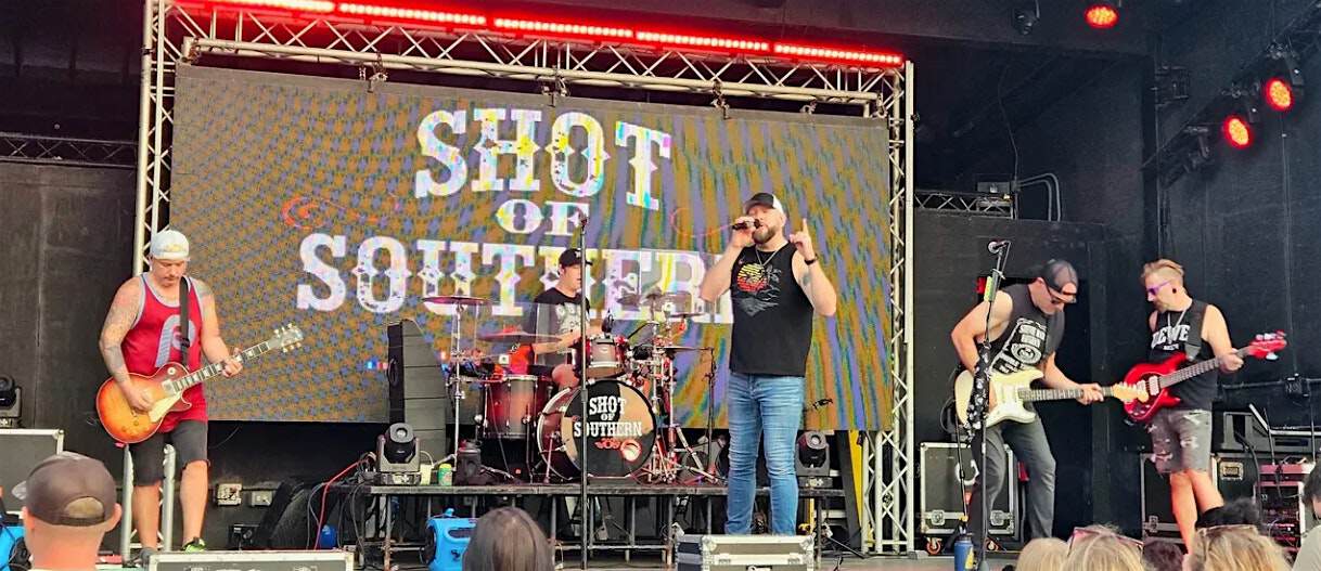 SHOT OF SOUTHERN RETURNS TO STRAY DOG SUMMER STAGE at The Stray Dog Tavern – Skippack, PA