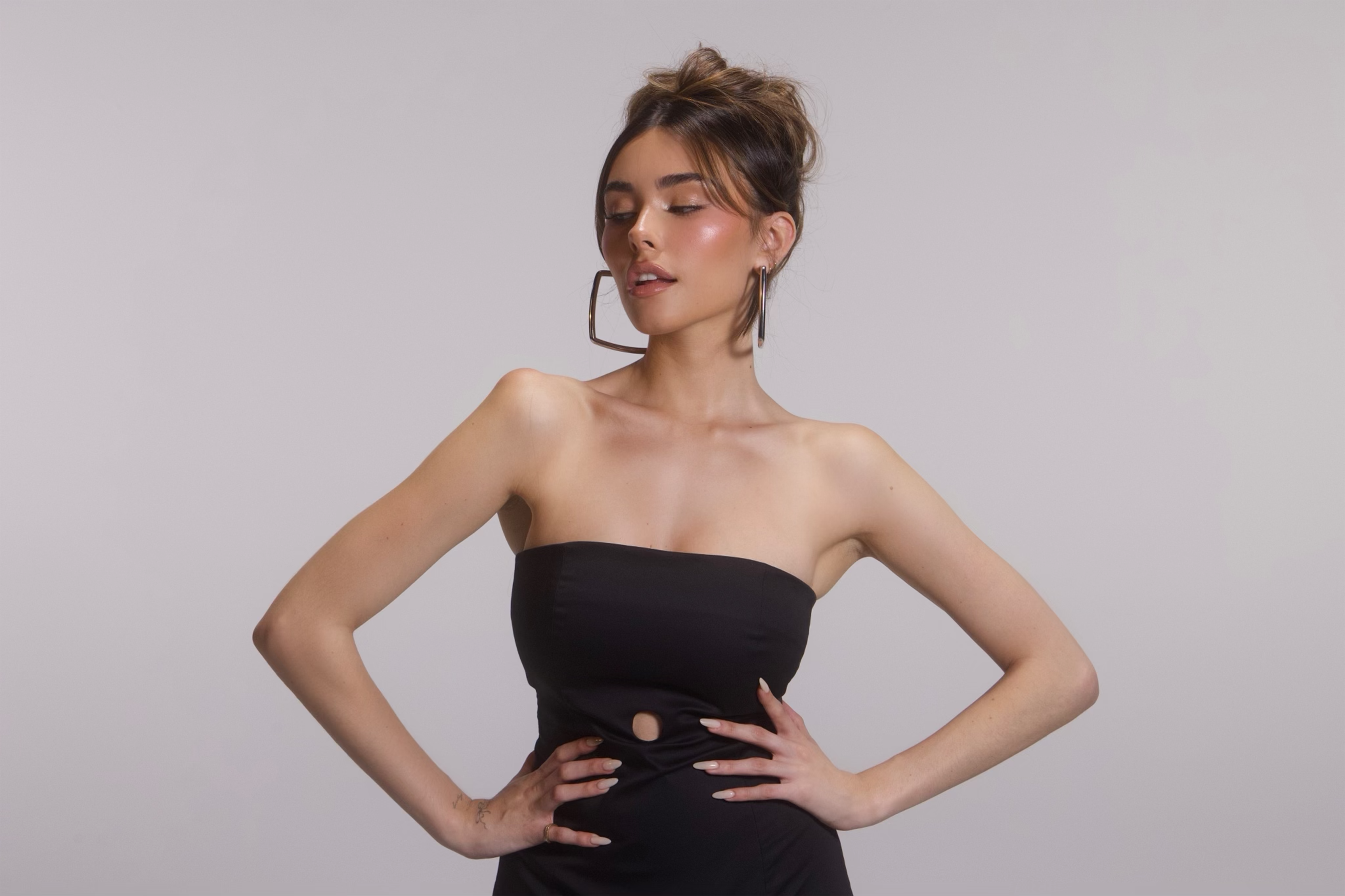 Madison Beer | Official Fontainebleau Ticket + Hotel Packages at Fontainebleau Las Vegas – Las Vegas, NV