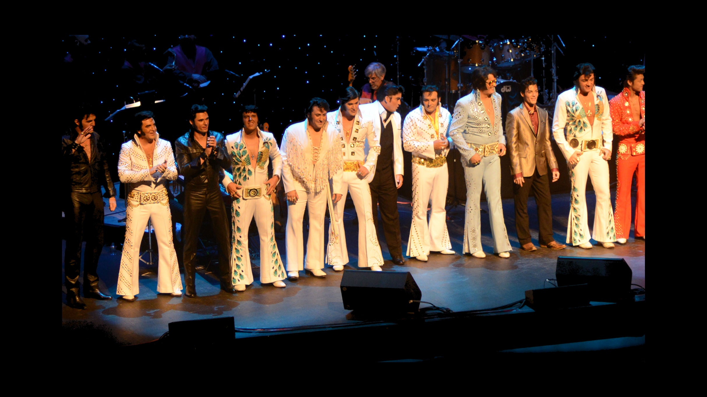 Ultimate Elvis Tribute | Official Caesars Ticket + Hotel Packages at Harrah’s Cherokee Resort Event Center – Cherokee, NC