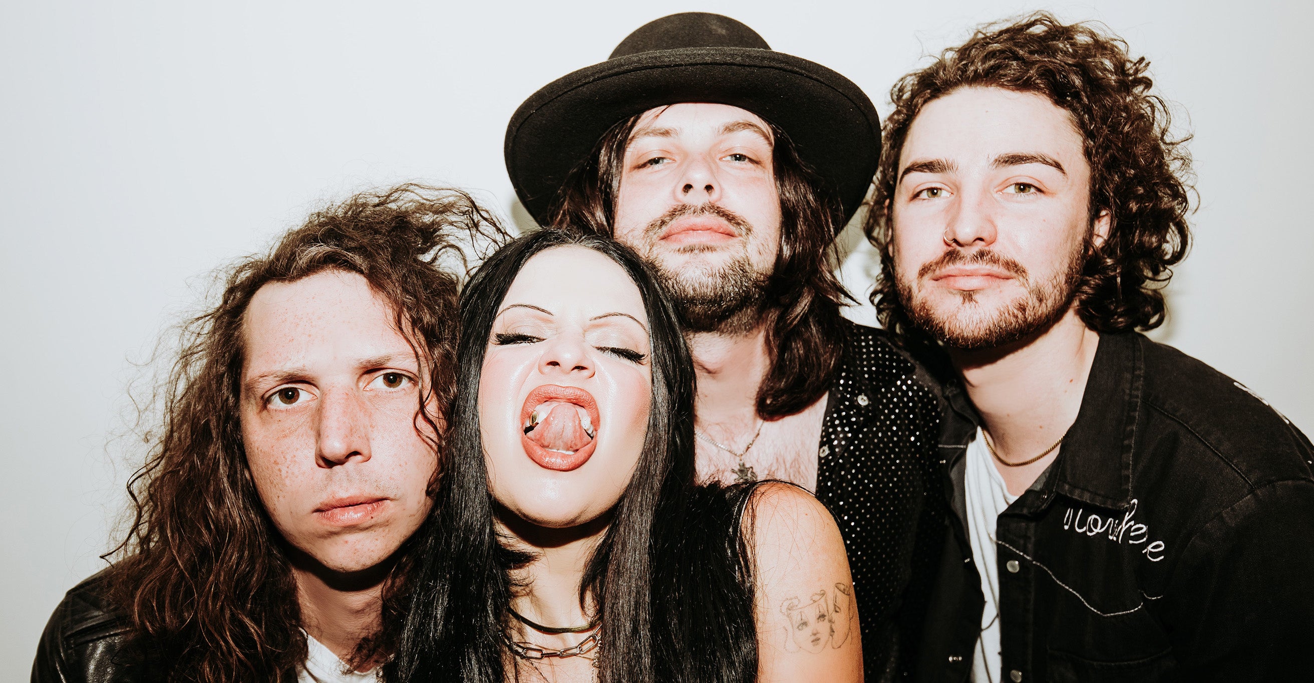 Kelsy Karter & The Heroines: The Pleasure Tour at The Foundry – Philadelphia, PA