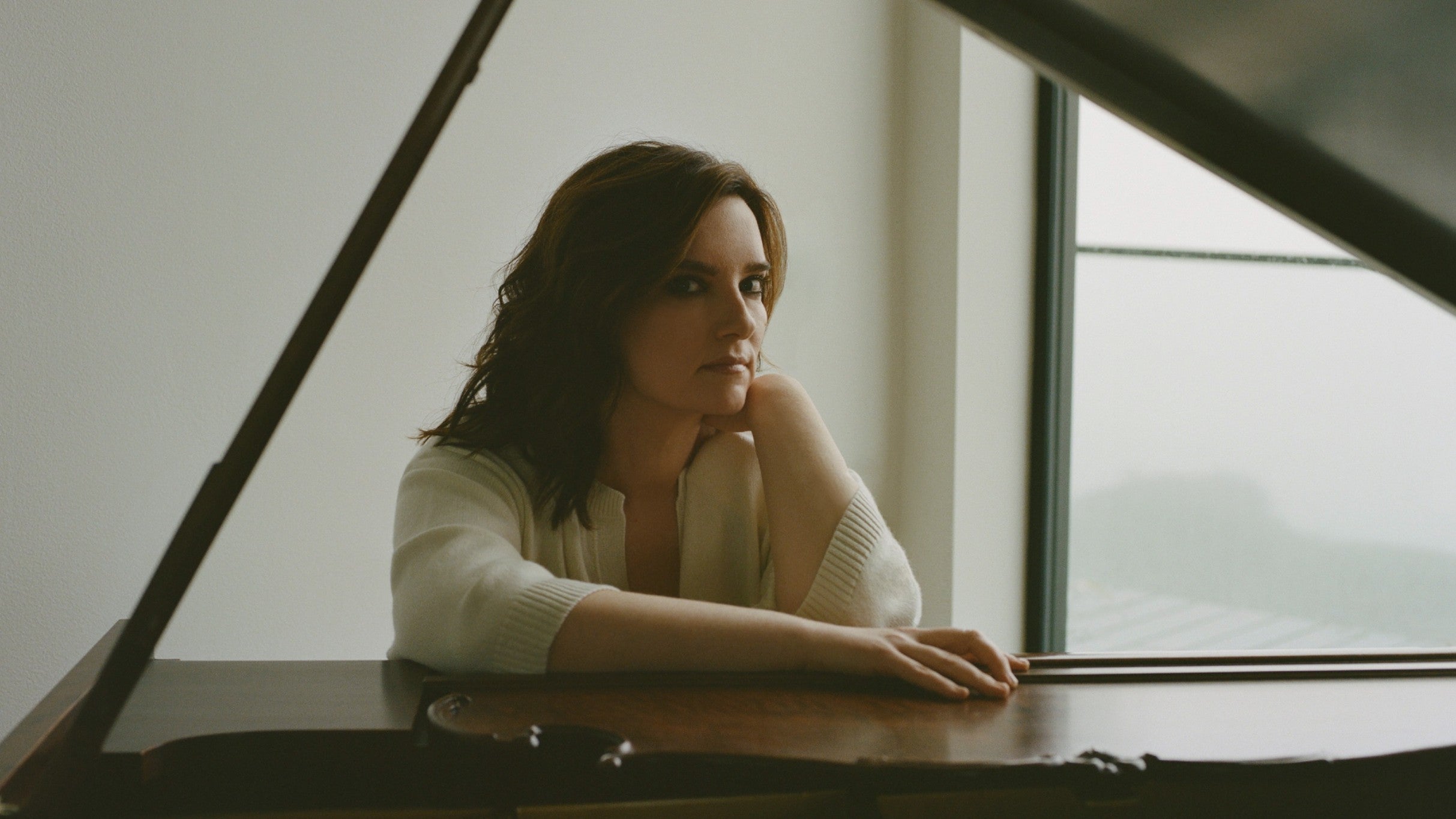 Brandy Clark at Ludlow Garage Cincinnati – Cincinnati, OH