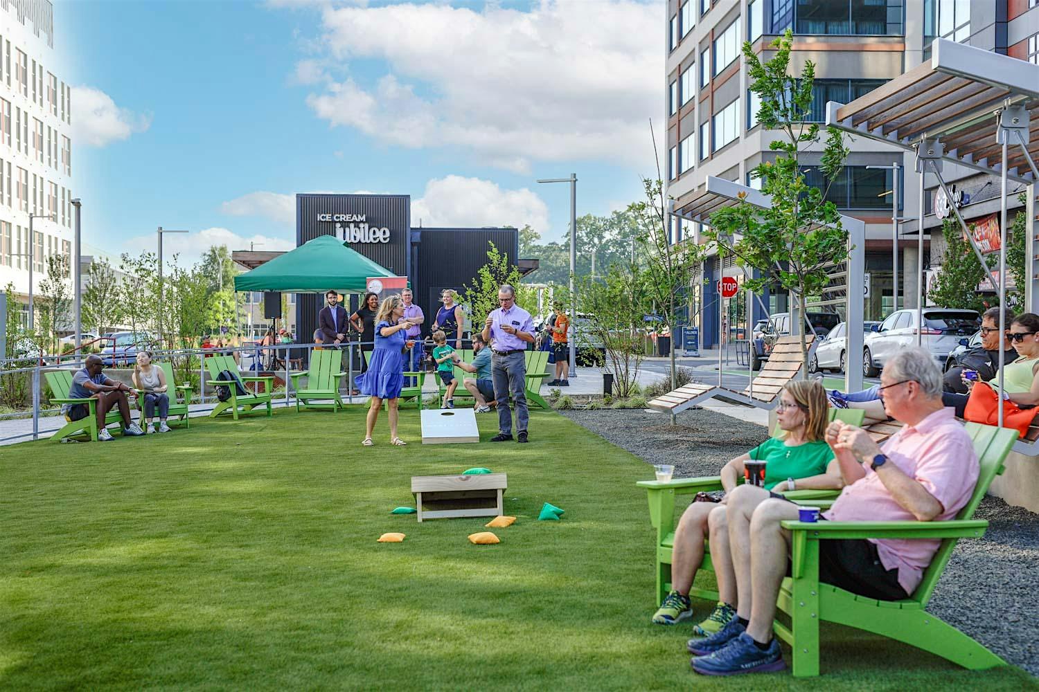 Live Music in Commons Park at 201 W Falls Station Blvd – Falls Church, VA