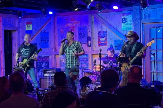 Shot Down: Country Party Fun! at Daryl’s House – Pawling, NY