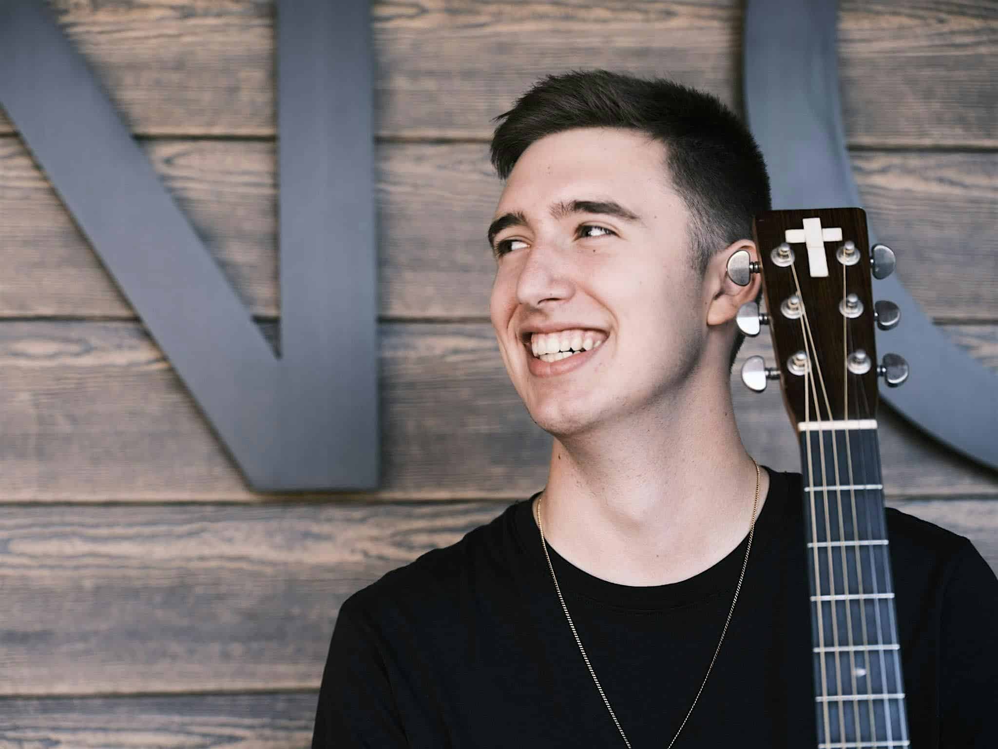 Live Music with Sam Rupe at Loose Rail Brewing – Canal Winchester, OH