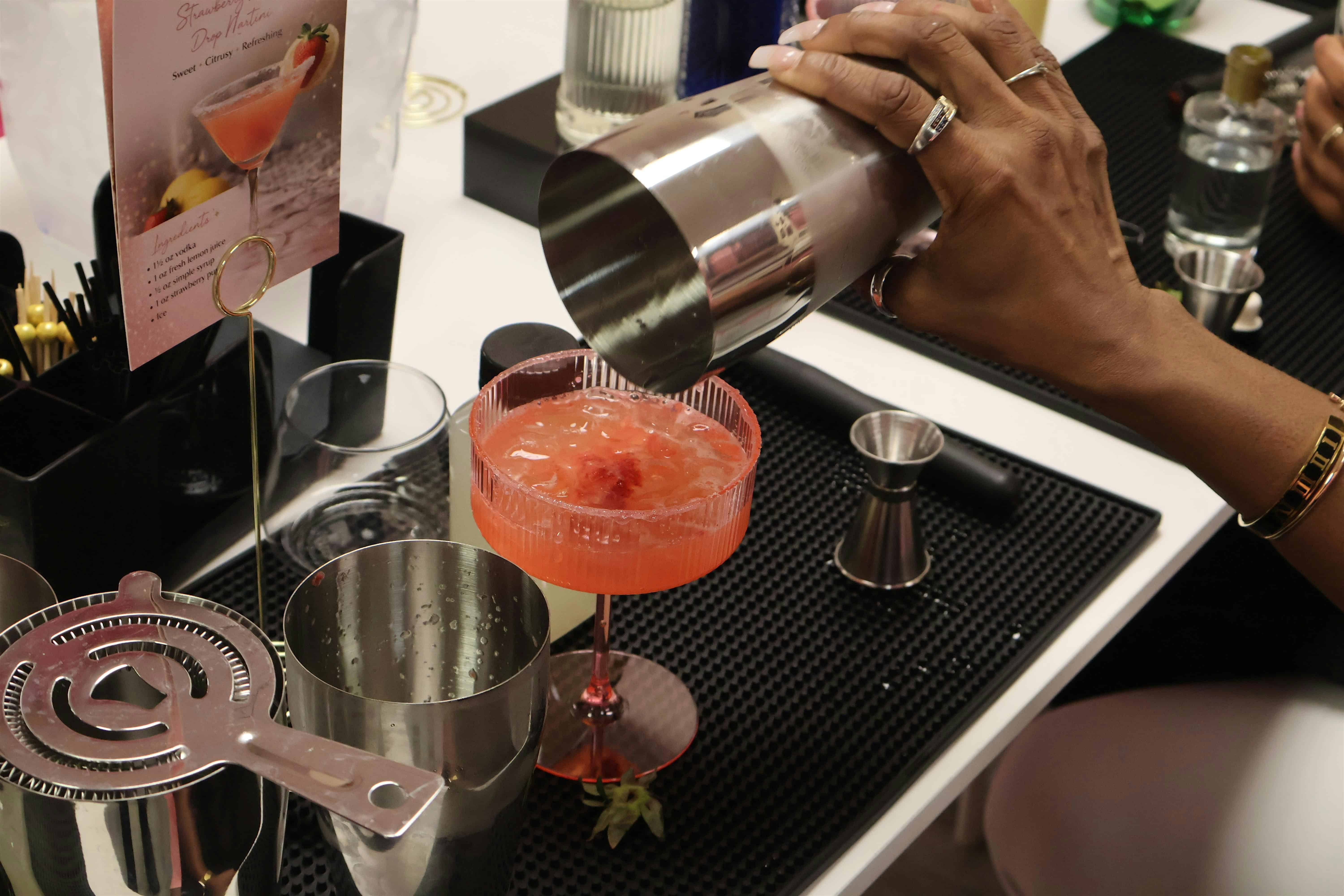 Dream Drinks Mixology Experience at The Cove Social Club at The Cove Social Club – Jacksonville, FL