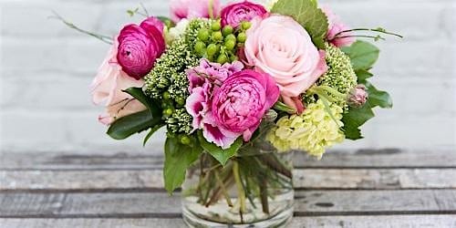 Blooms: A Floral Arranging Class at Central Market Houston – Houston, TX