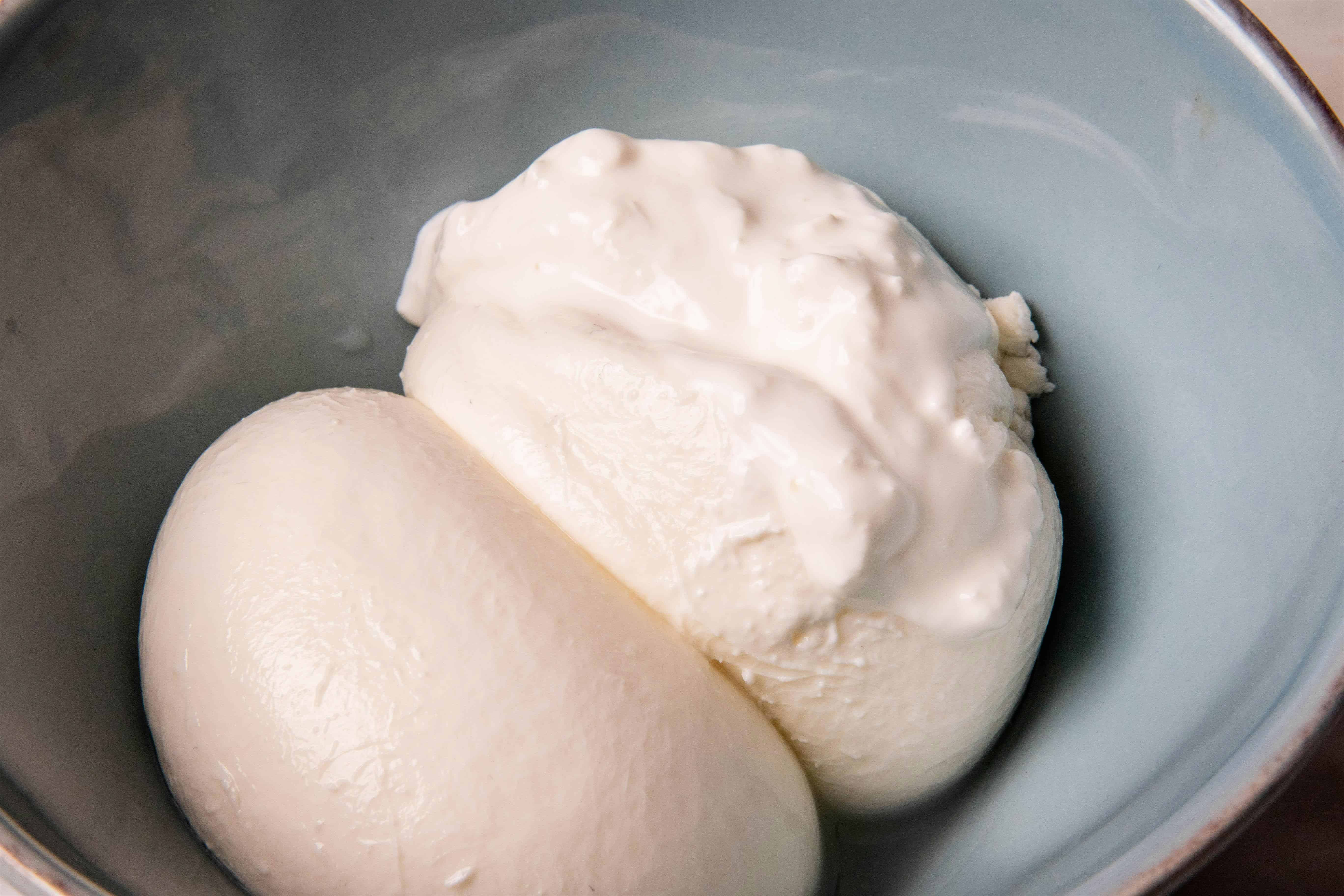 $20 OFF! Mozzarella & Burrata Making: Double Feature! at Murray’s Cheese Shop – New York, NY