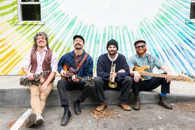 LEFT ON TENTH / SPACE MONKEY MAFIA / ROLLED OATS at Cubby Bear – Chicago, IL