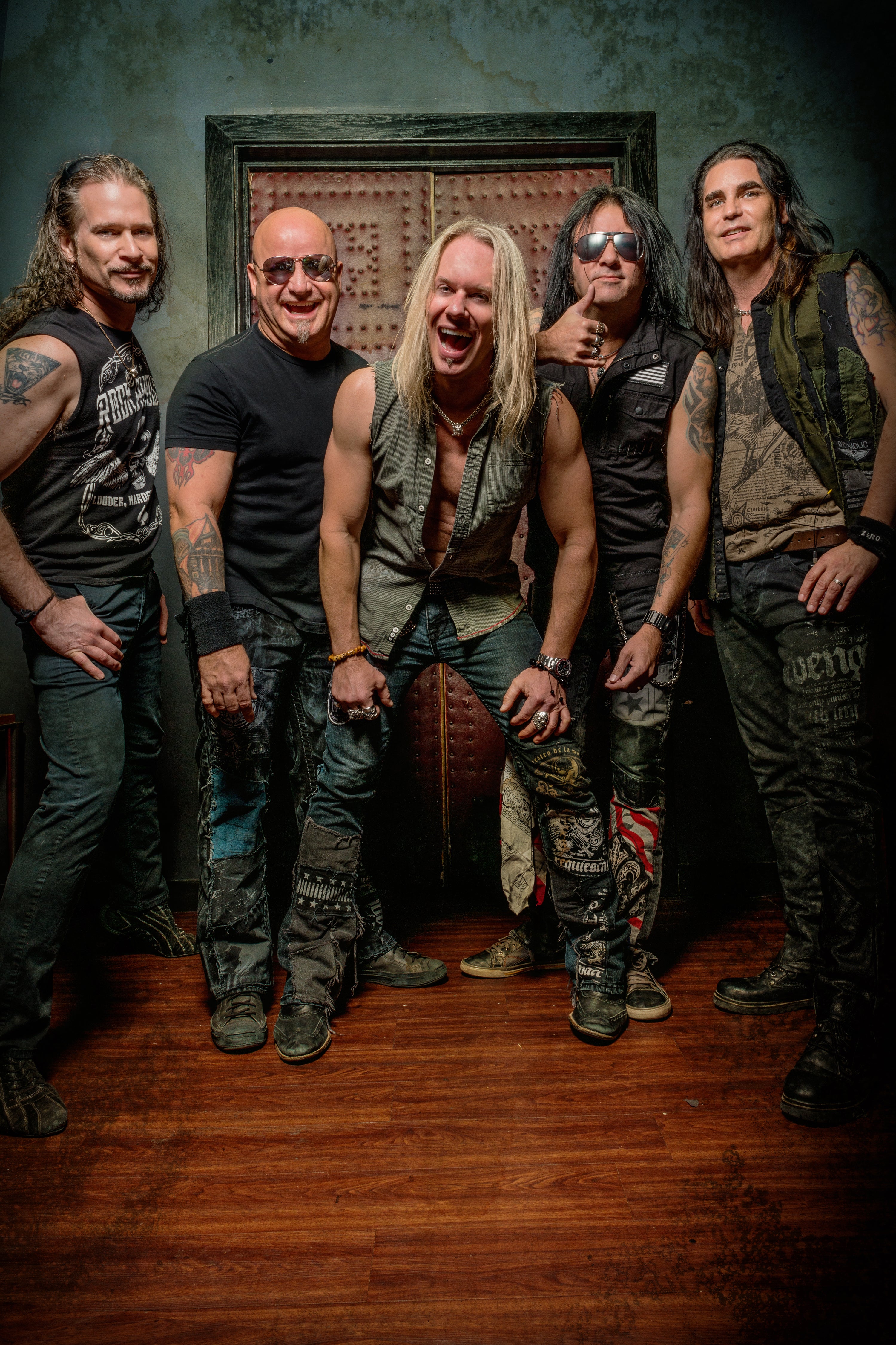 Warrant (Ages 21 & Over) at del Lago Resort & Casino – Waterloo, NY
