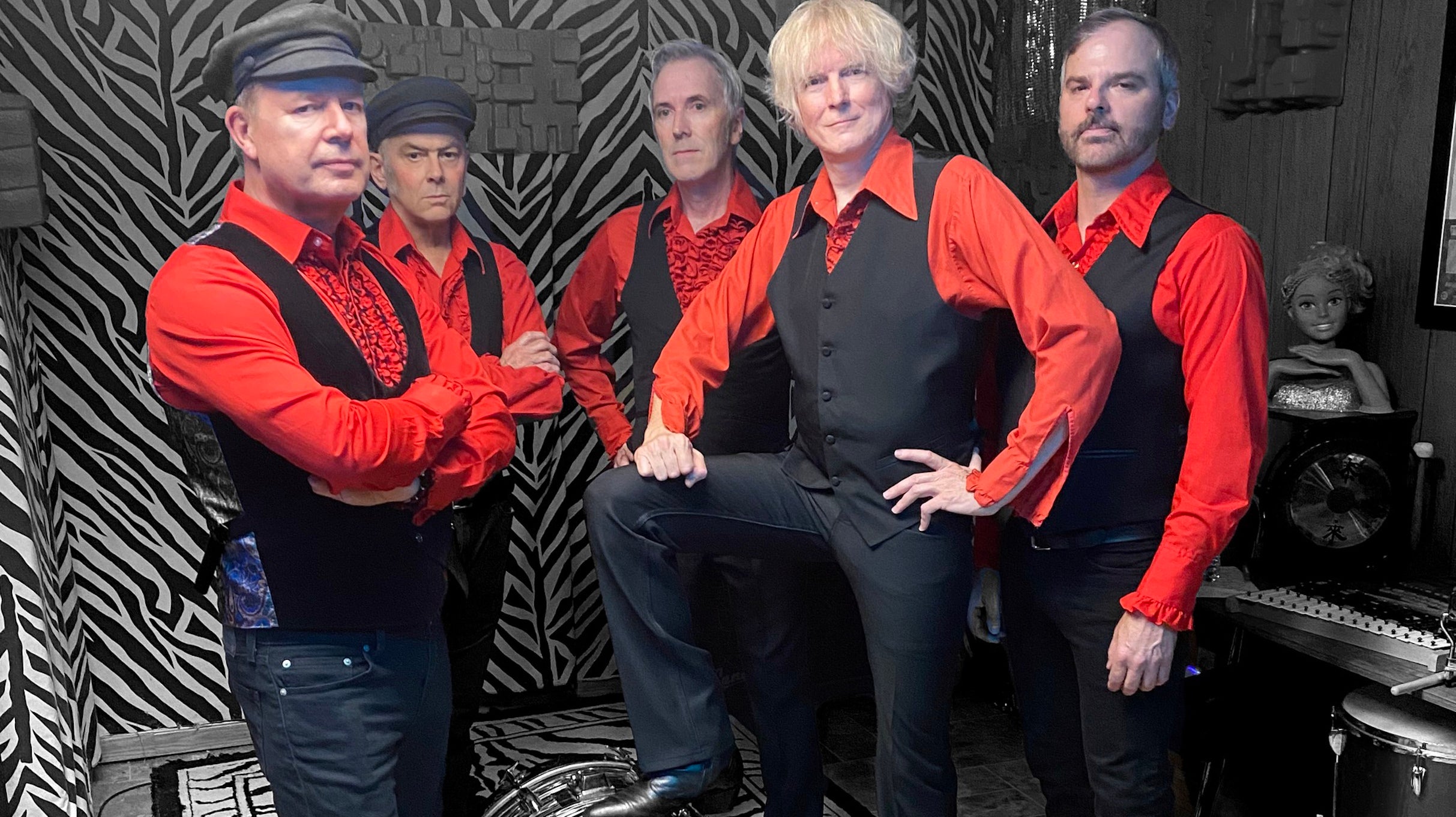 FREE SHOW: THE WOGGLES / ELECTRIC CHILDREN / THE CROTCHES at Transplants Brewing Company – Palmdale, CA