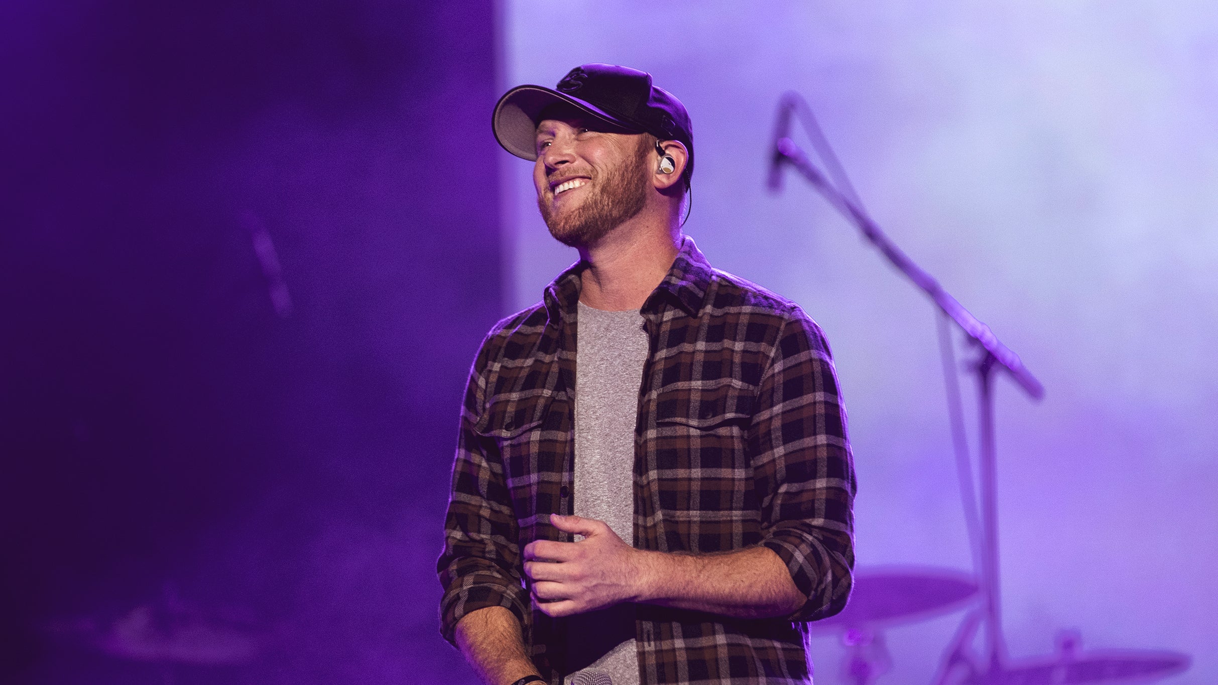Cole Swindell at Beak and Skiff Apple Orchards – Apple Hill Campus – Lafayette, NY