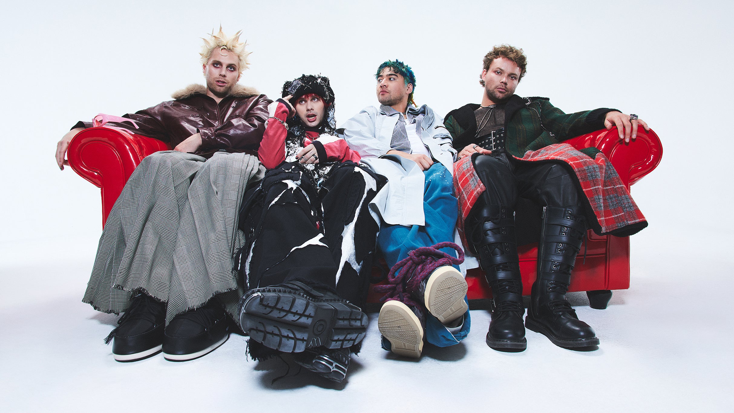 5 Seconds of Summer: EVERYONE’S A STAR! World Tour at Morton Amphitheater – Kansas City, MO