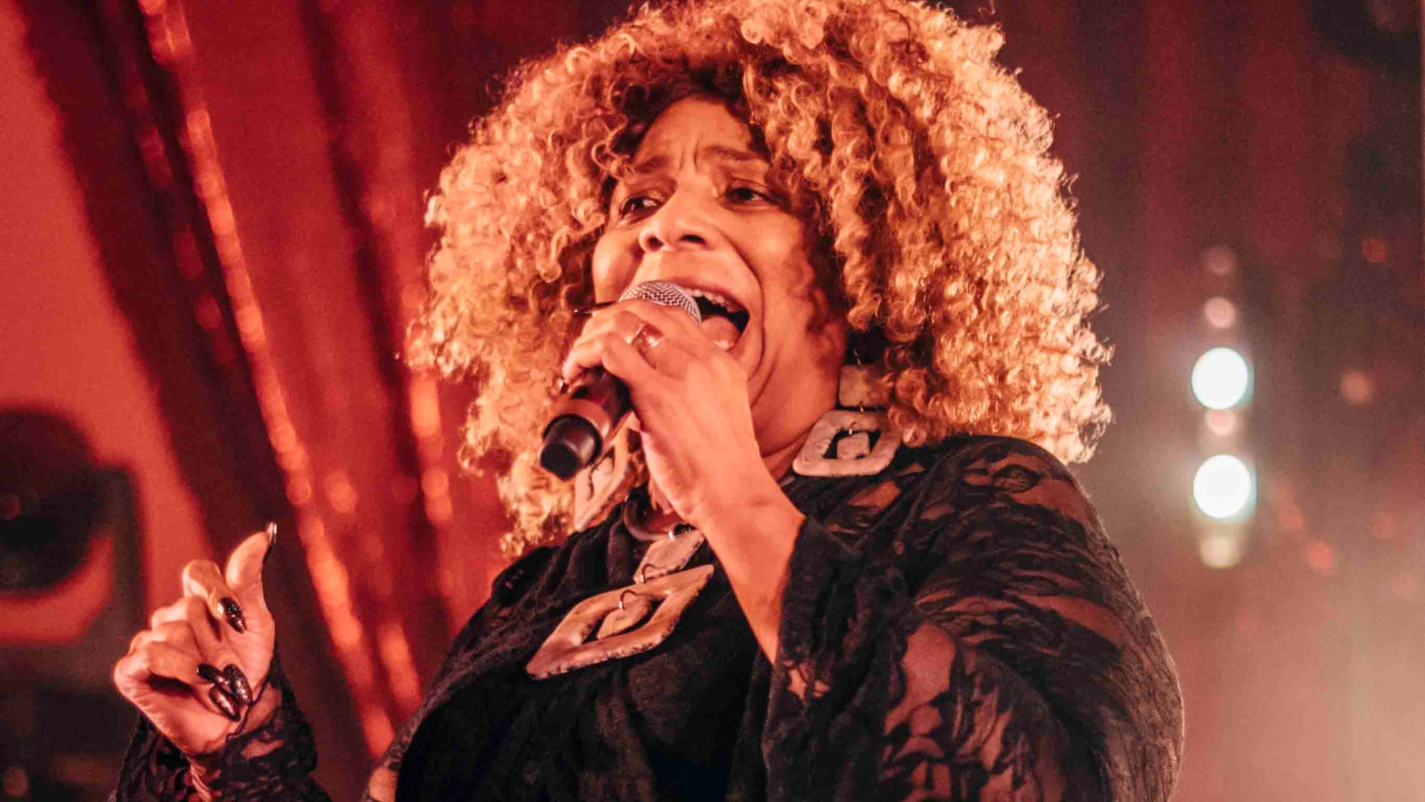 QUEEN OF SOUL MOTOWN & DISCO avec Michelle Sweeney at Le Balcon – Montreal, QC