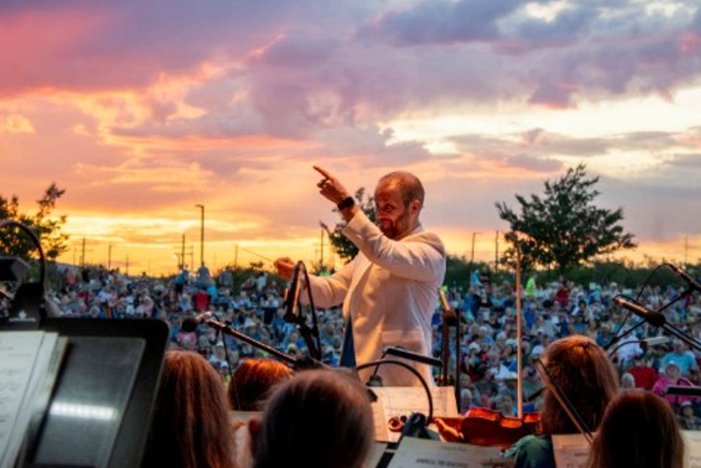 Evening Under the Stars at Amphitheater at Las Colonias Park – Grand Junction, CO