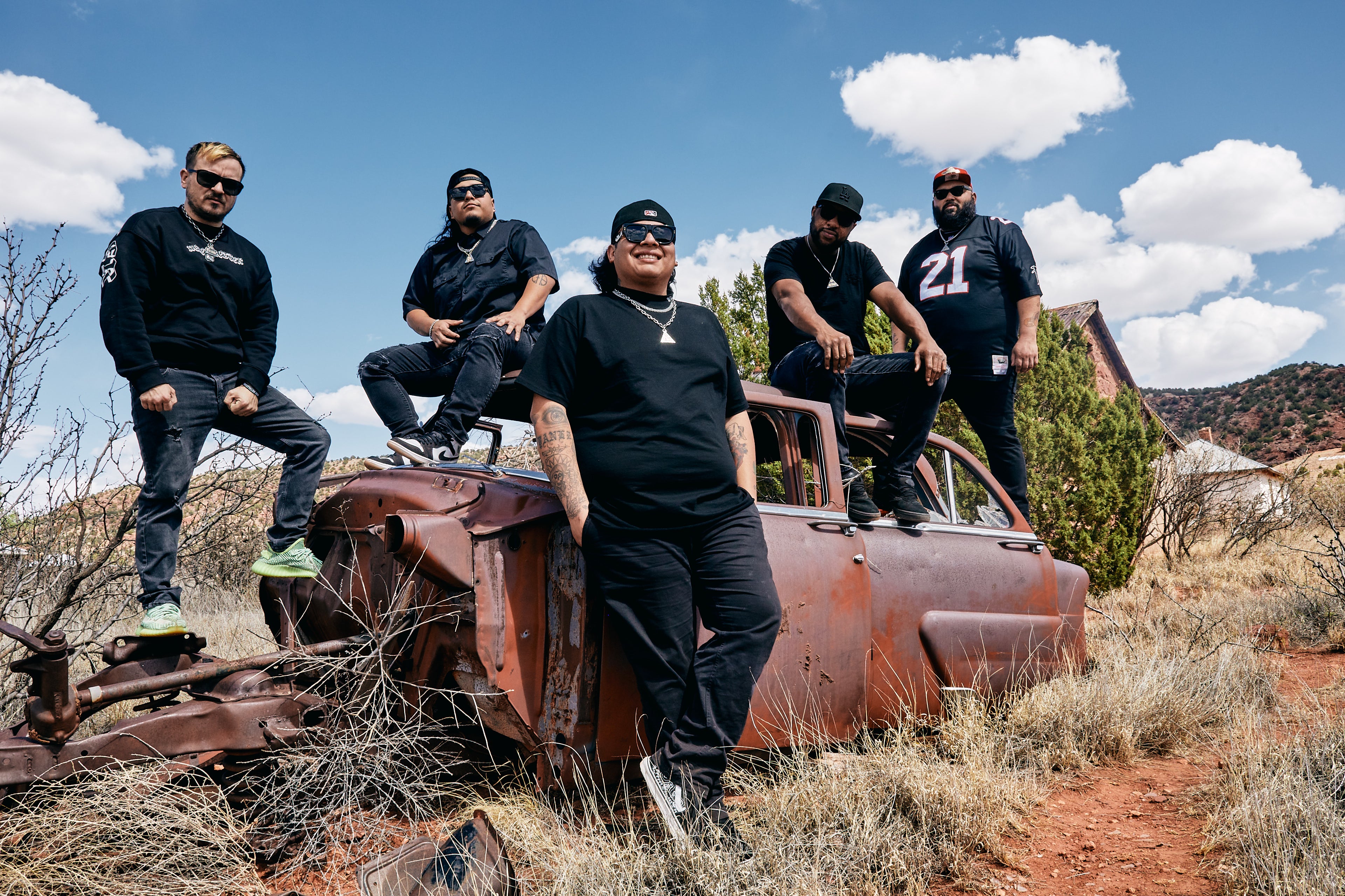 Giovanni and the Hired Guns at Warren’s Backyard – Granbury, TX
