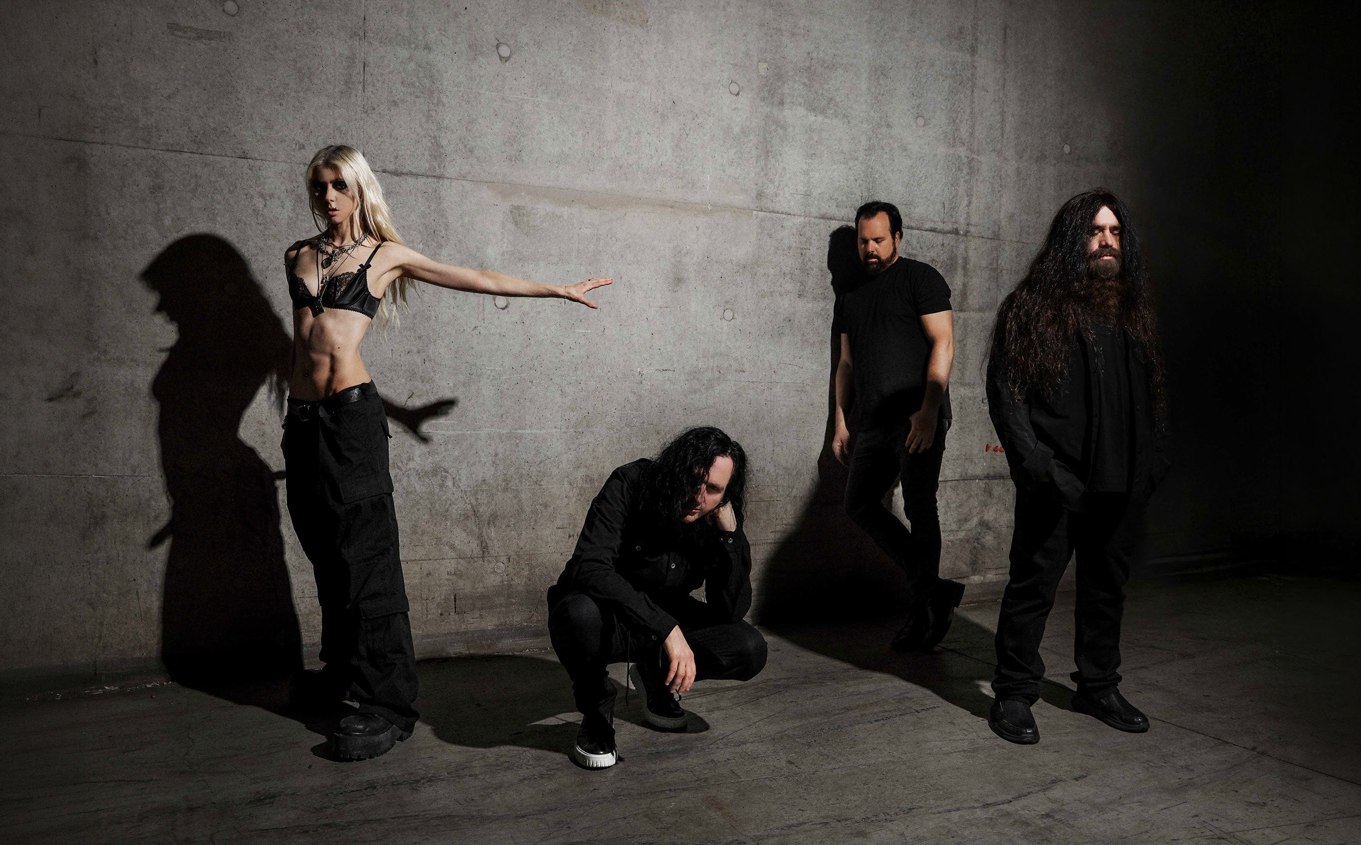 The Pretty Reckless – Dear God Tour at History Ottawa – Ottawa, ON