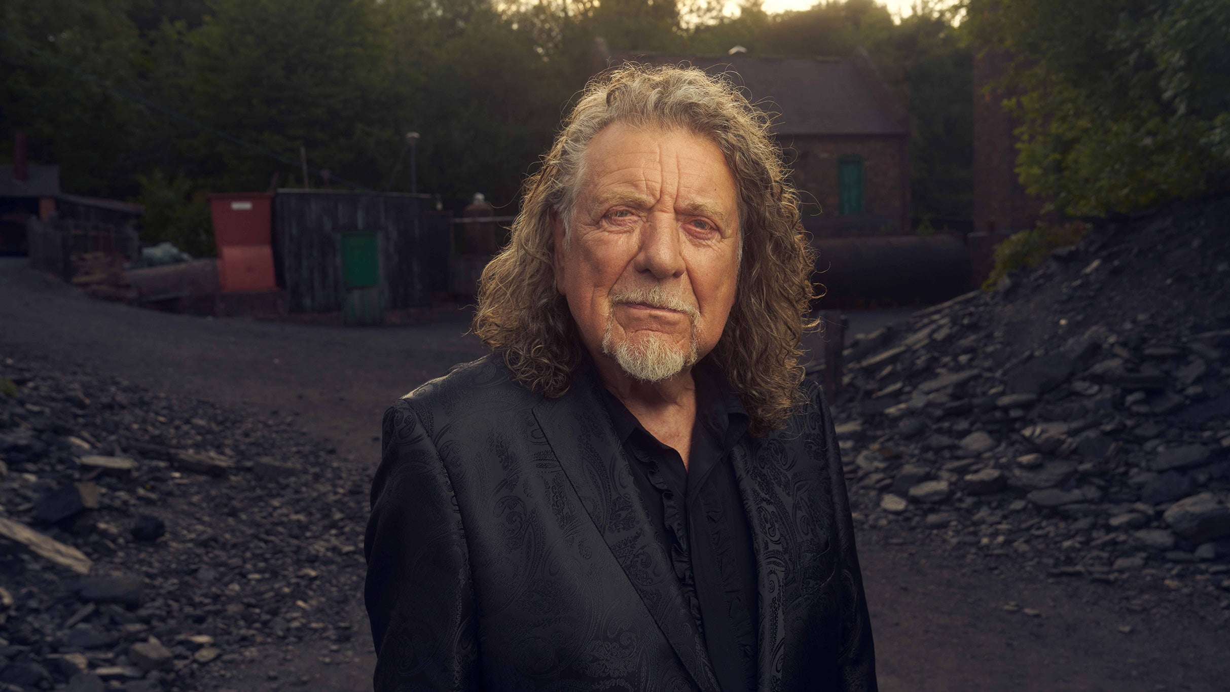 Robert Plant w/ Saving Grace & Suzi Dian w/ special guest Rosie Flores at The Pageant – Saint Louis, MO