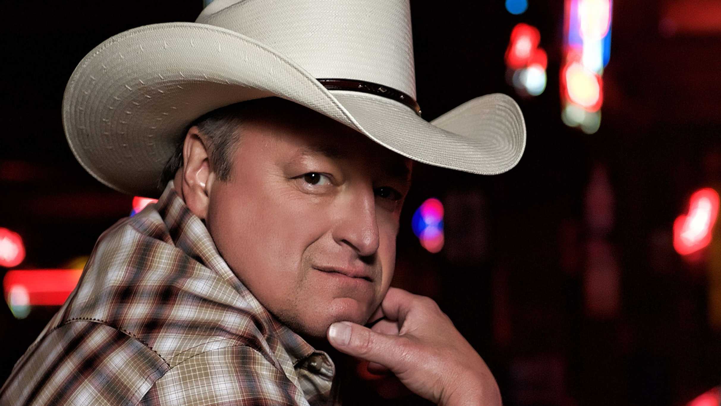 Mark Chesnutt at Capital Region Amphitheater – Jefferson City, MO