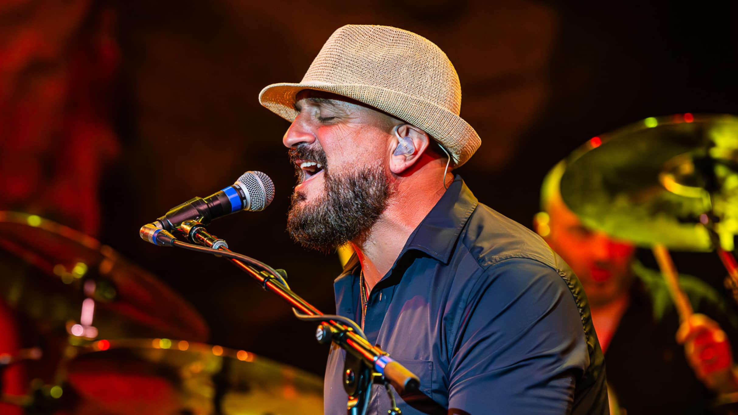 Mike DelGuidice at The Showroom at Turning Stone Resort Casino – Verona, NY