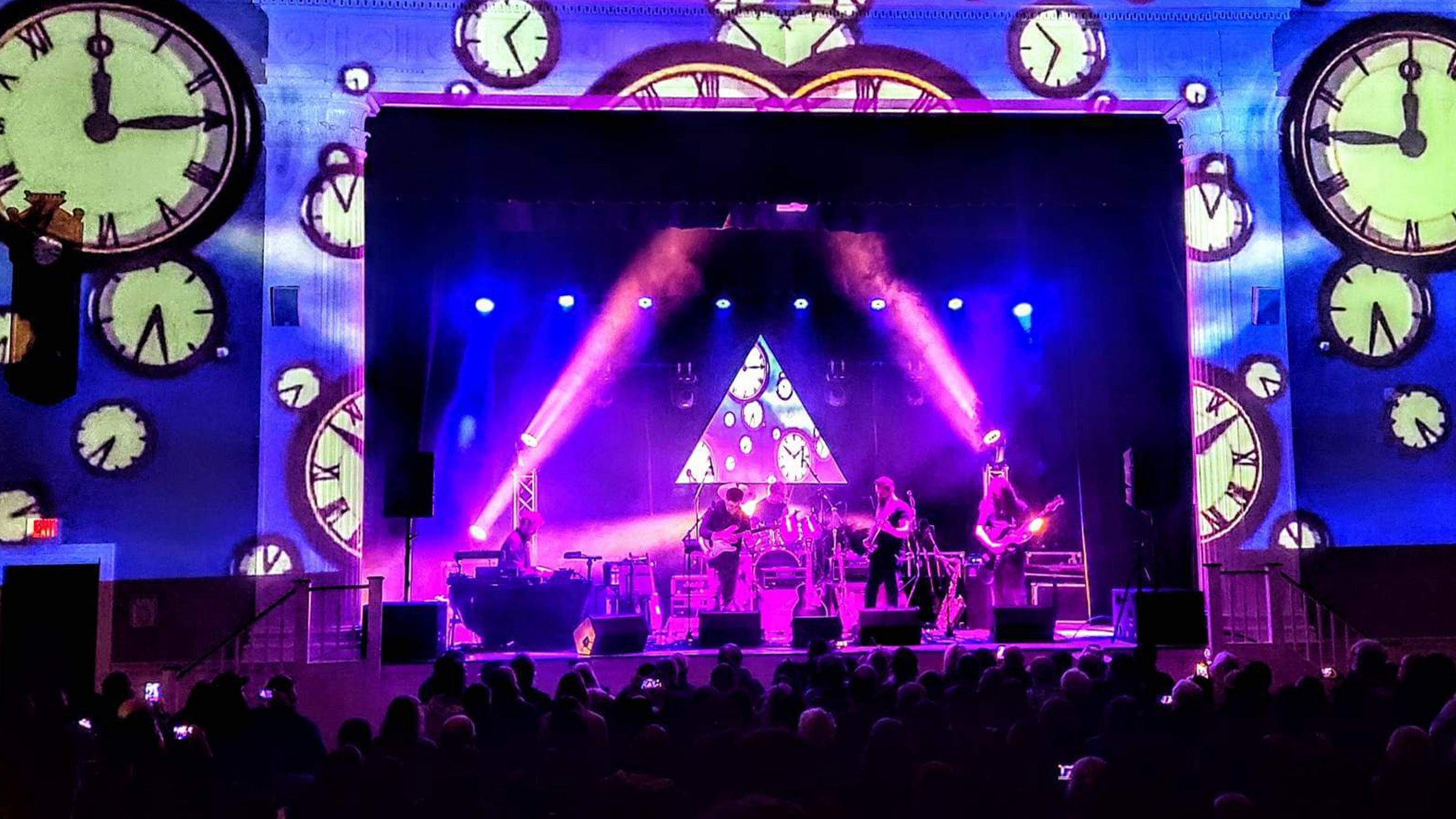 Echoes Of Floyd- A Pink Floyd Tribute at Blue Ocean Music Hall – Salisbury, MA