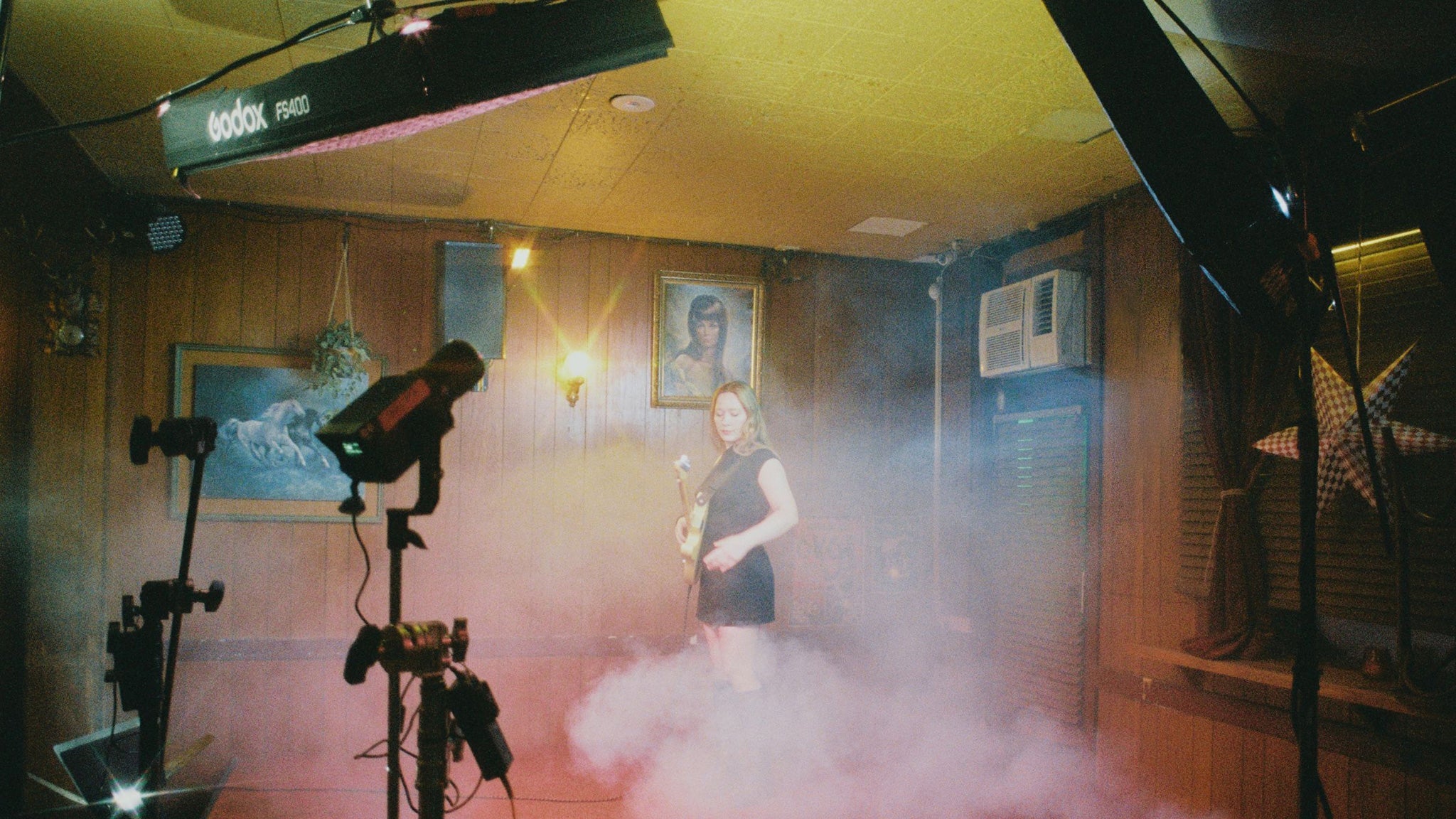 Julia Jacklin – North America Tour 2026 at Brooklyn Bowl Nashville – Nashville, TN