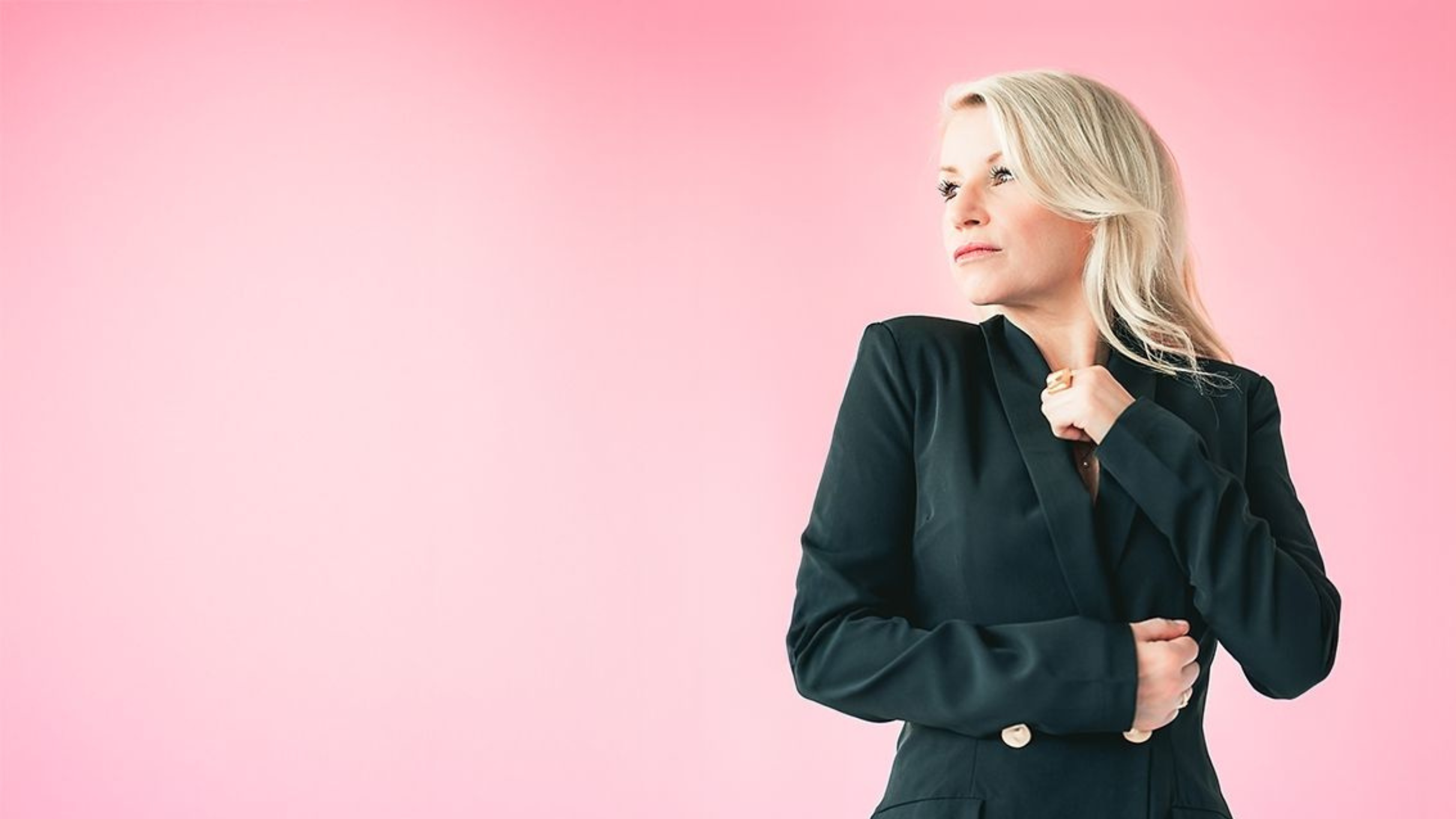 Cathy Gauthier at Le Club DIX30 – Brossard, Canada