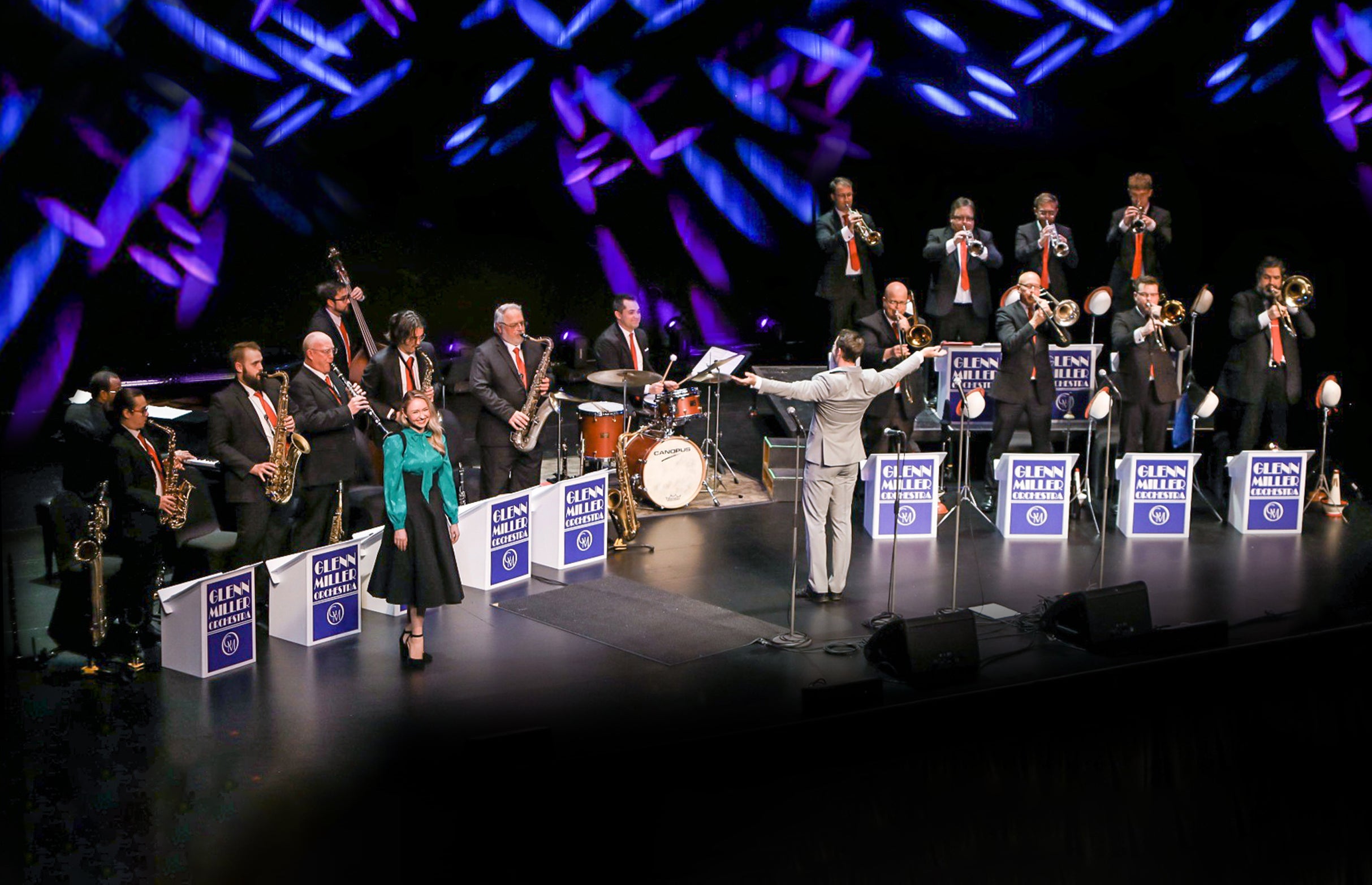 Glenn Miller Orchestra: In The Christmas Mood at Five Flags Center – Dubuque, IA