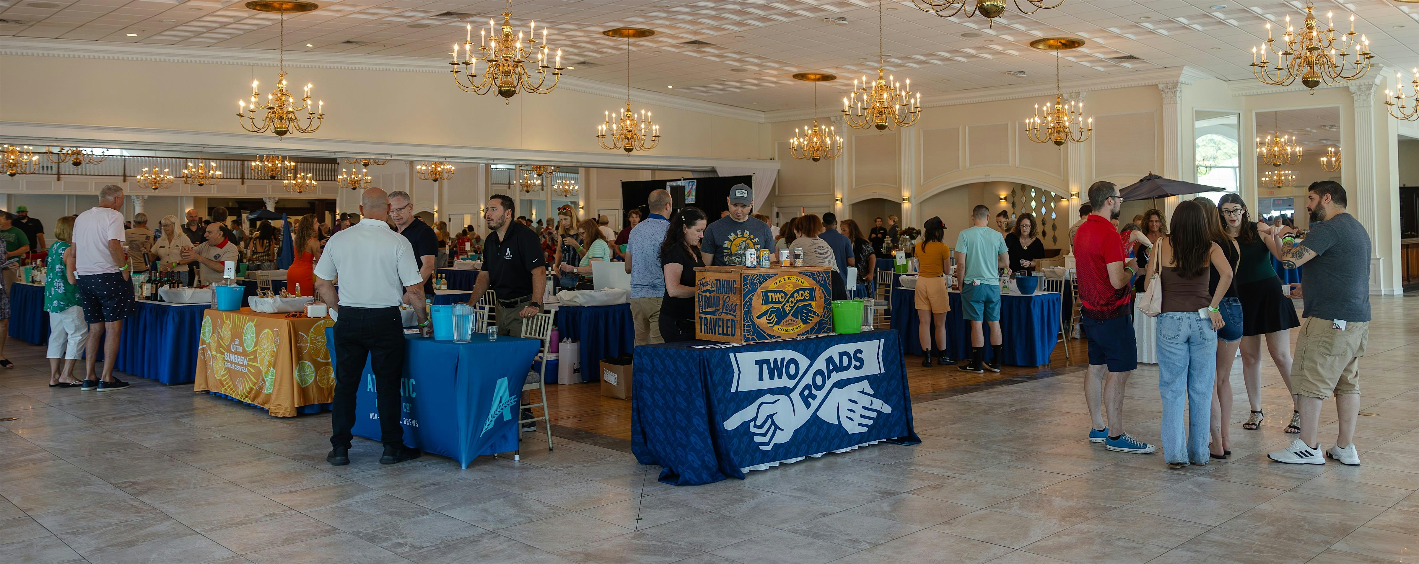 Reds, Whites & Brews Fest! at Aqua Turf Club – Southington, CT