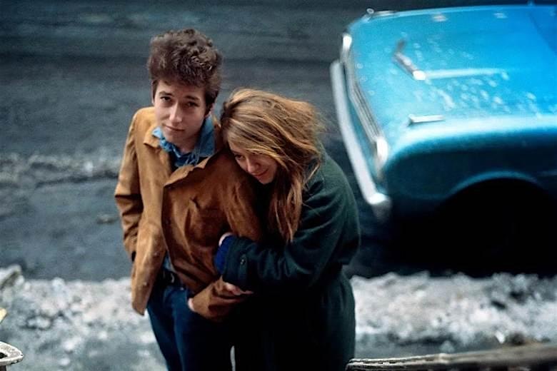 Bob Dylan Walking Tour at 1 Gramercy Park W – New York, NY