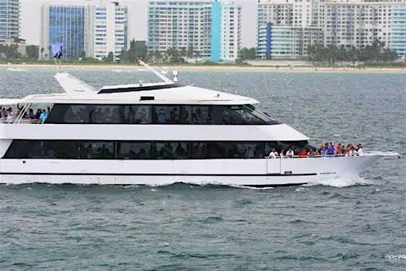 Weekly MEGA-YACHT (open-bar) at Bayside Marketplace – Miami, FL