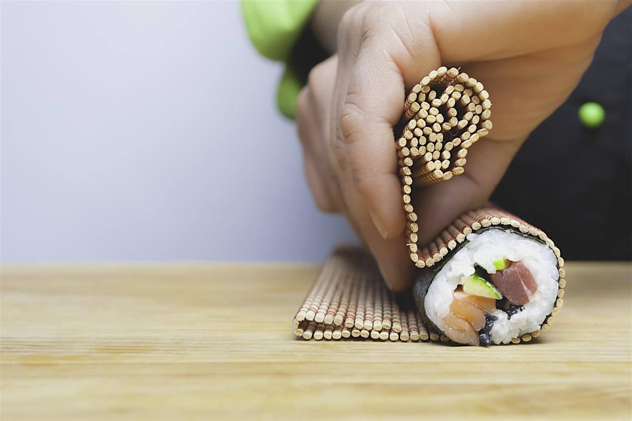 In-person class: Intro to the Art of Sushi (Orange County) at Hilton Garden Inn Anaheim Resort – Anaheim, CA