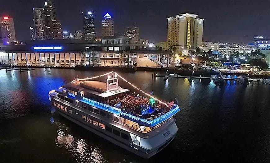 MIAMI ‘S #1 MIAMI CRUISE PARTY ⛵️ at Biscayne Boulevard – Miami, FL