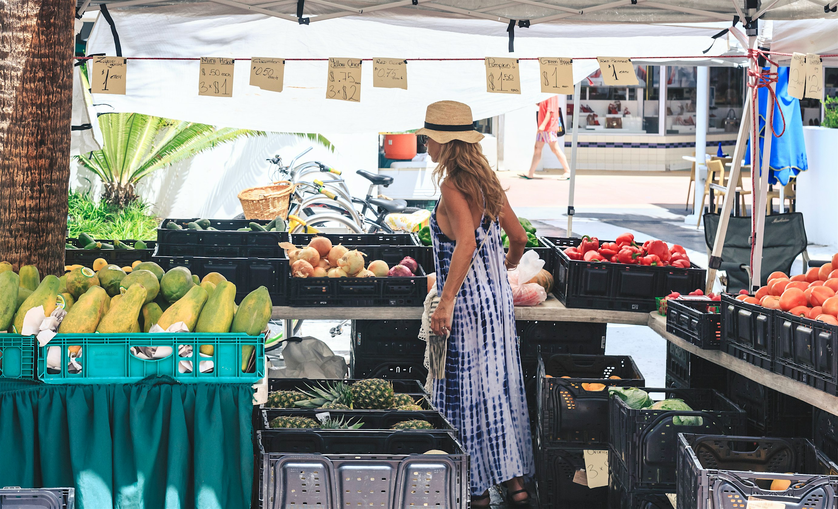 Lincoln Road Farmers Market at Meridian Avenue through Washington Avenue – Miami Beach, FL