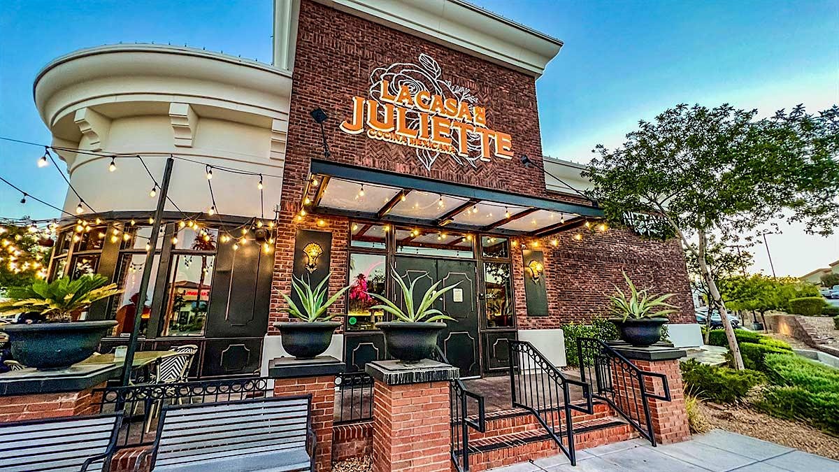 Dinner at La Casa de Juliette: Ladies Supper Society Las Vegas at La Casa De Juliette – Las Vegas, NV