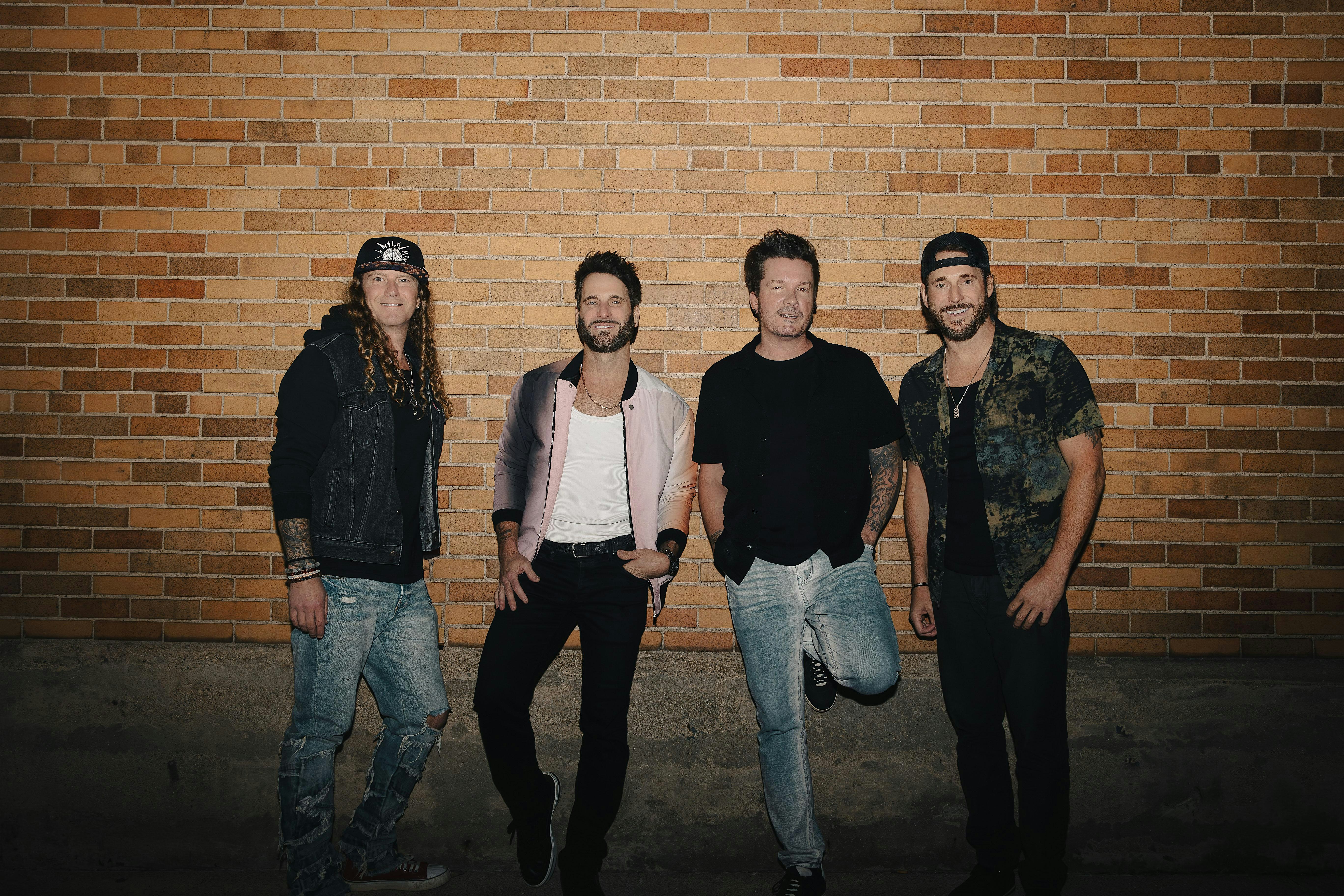 PARMALEE LIVE! AT ICEHOUSE AMPHITHEATER at Icehouse Amphitheater – Lexington, SC