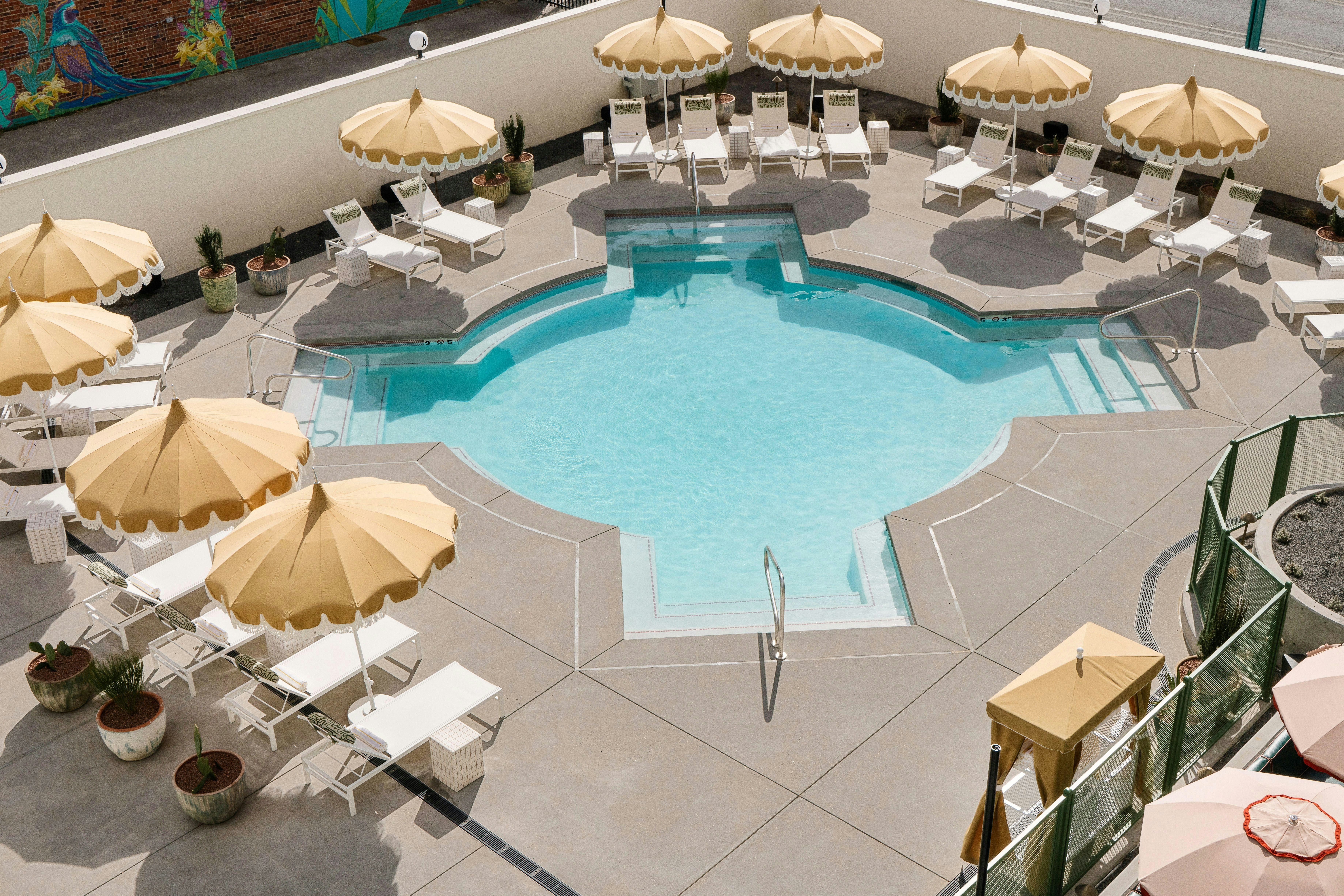 Sunday Brunch Pool Party at ARRIVE Albuquerque – Albuquerque, NM
