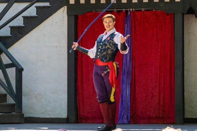Jacques ze Whipper: Circus Kid at Thalia Hall – Chicago, IL