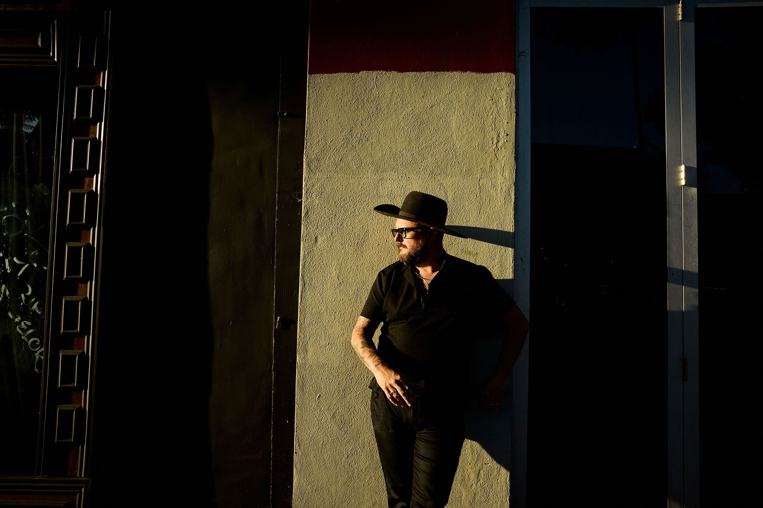Paul Cauthen at Bo’s Bar and Grill – Red Deer, Canada