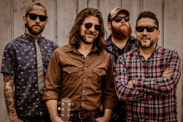 Kurtis James Band at Carol’s Pub – Chicago, IL