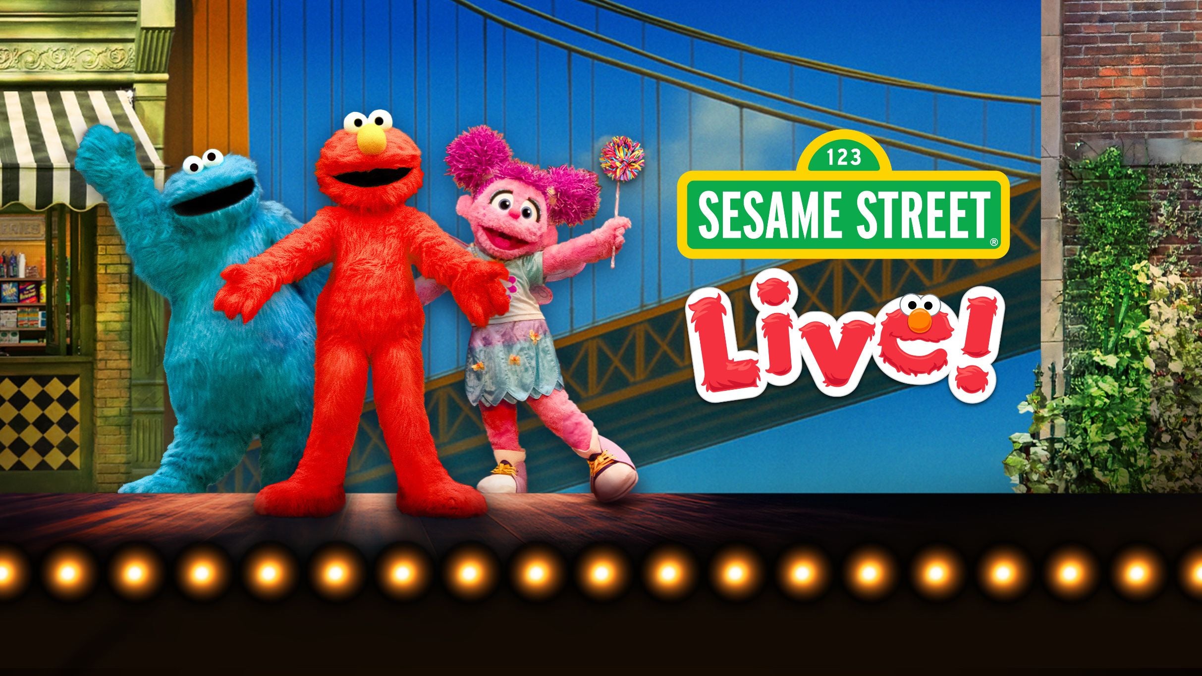 Elmo’s Got The Moves – Photo Experience at F&M Bank Arena – Clarksville, TN