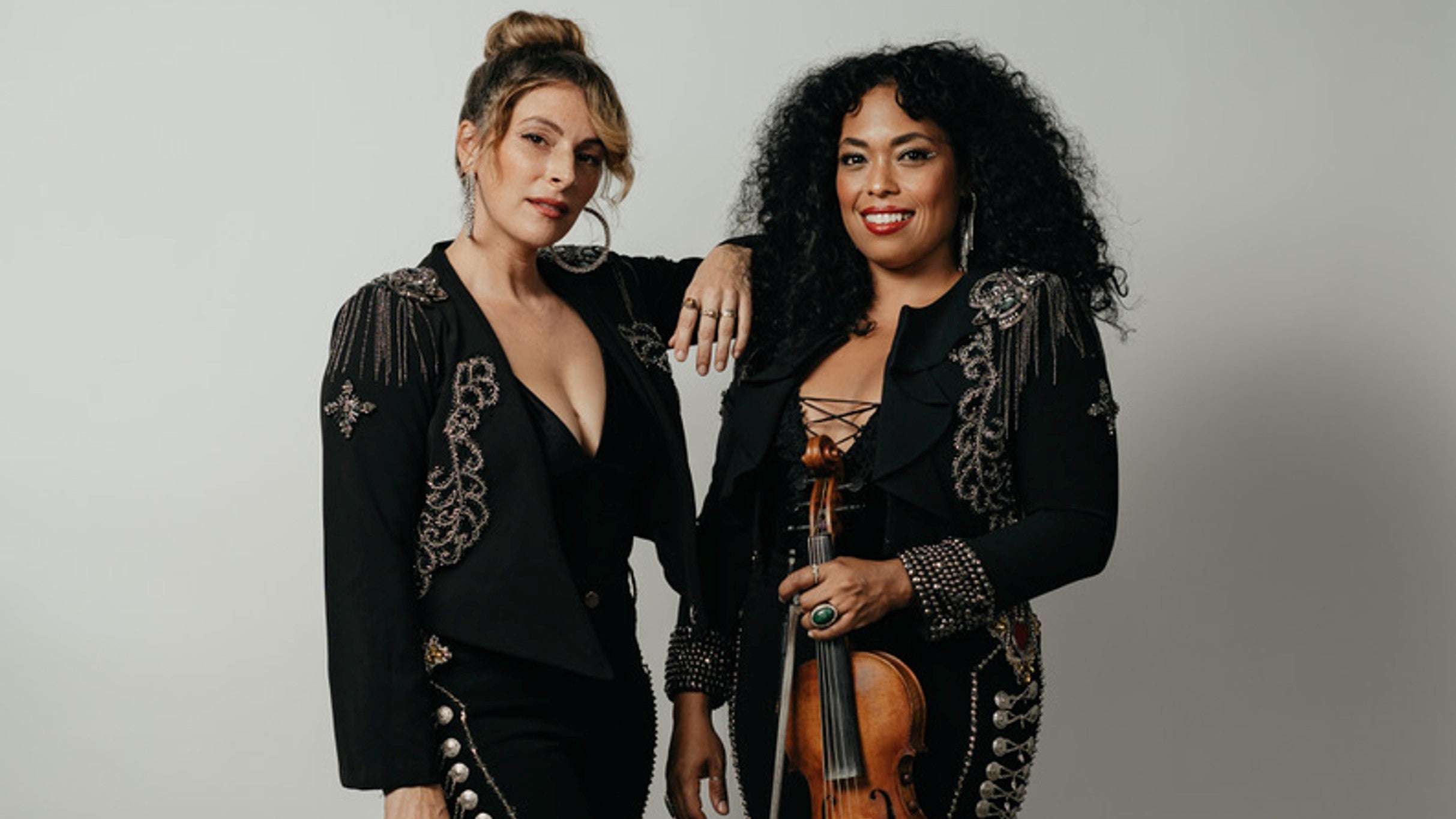 Flor de Toloache at LeFrak Concert Hall at Kupferberg Center for the Arts – Flushing, NY